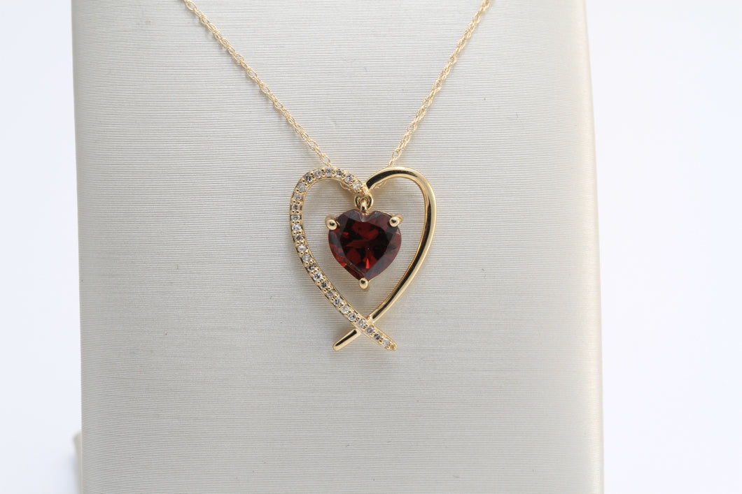 10kt Ruby and yellow gold necklace